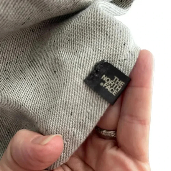 NorthFace Women XL Shirt Grey Black Specks Cotton Outdoor Hiking Trail Active - Picture 6 of 14